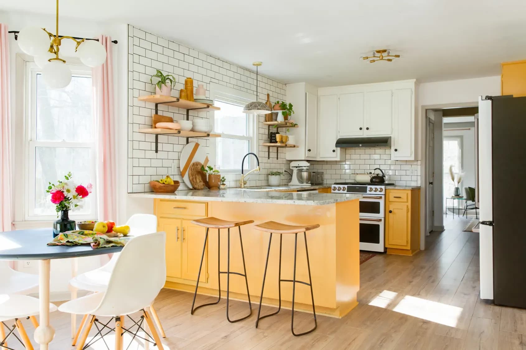 Honeycomb SW 6375 by Sherwin-Williams, featured in Apartment Therapy, photo by Minette Hand