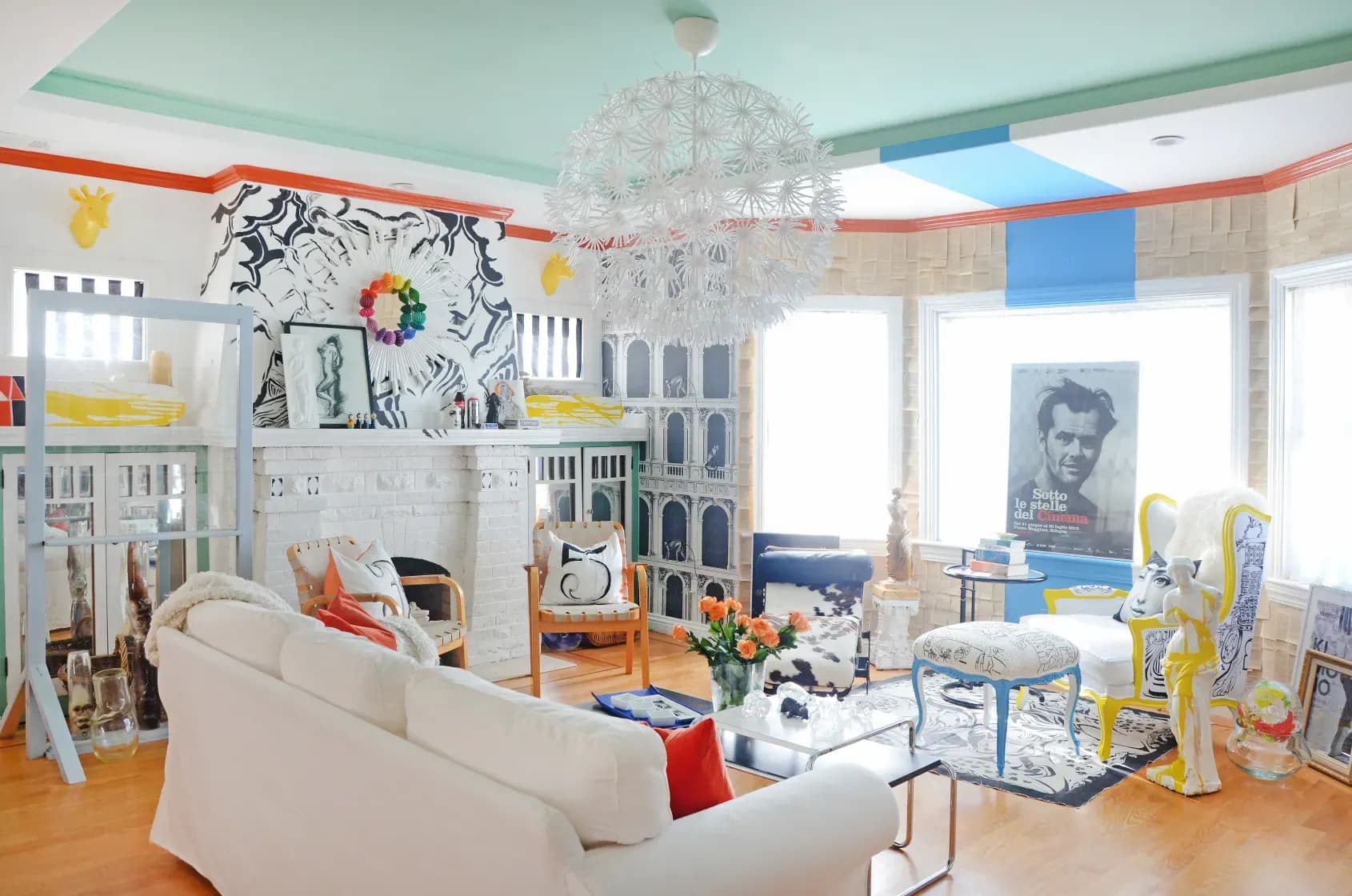 St. Giles, Arsenic, and Charlottes Locks by Farrow & Ball, featured in Apartment Therapy, photo by Esteban Cortez