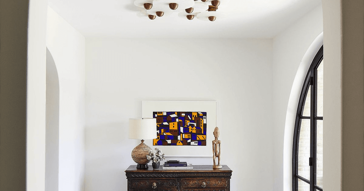 Sherwin-Williams Snowbound SW 7004