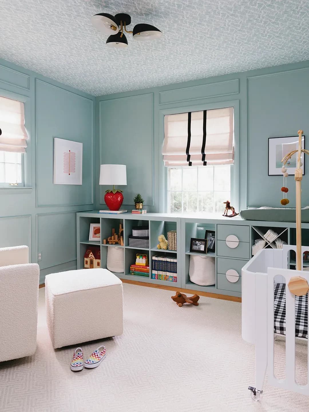 This room is in designer Katherine Thewlis’s home. Photography by Graham Yelton